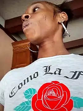 Snapshot of Jasmine_FullsShine chatting on September 2025 07:03:02 PM Jasmine FullsShine online show from September 2025 07:03:02 PM