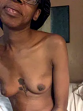 Snapshot of Jasmine_FullsShine chatting on November 2025 10:25:02 AM Jasmine FullsShine online show from November 2025 10:25:02 AM