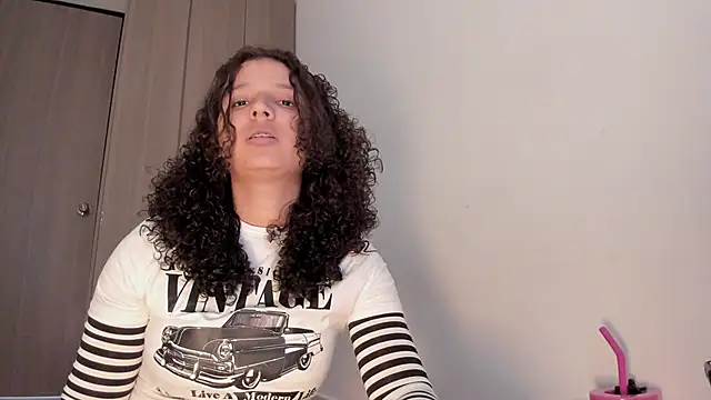 Snapshot of Cositarica_ chatting on October 2025 02:37:01 PM Cositarica online show from October 2025 02:37:01 PM