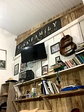 raphadoors19 online show from November 2025 05:52:01 PM