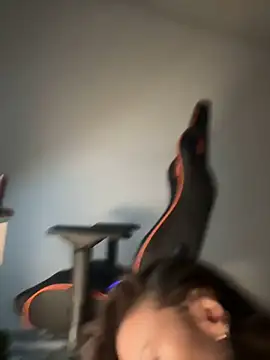 Snapshot of Bastet chatting on December 2024 10:29:01 PM Bastet online show from December 2024 10:29:01 PM