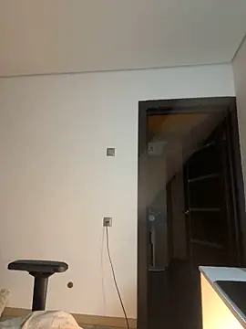 Snapshot of Bastet chatting on December 2024 07:54:02 PM Bastet online show from December 2024 07:54:02 PM