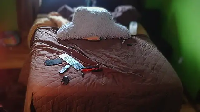 Sexslavescorpio online show from December 2025 08:02:01 PM