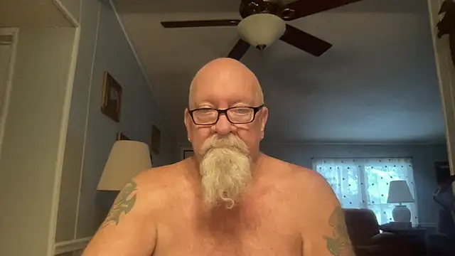 Snapshot of kcbace61760 chatting on December 2025 01:04:02 PM kcbace61760 online show from December 2025 01:04:02 PM