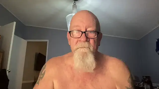 Snapshot of kcbace61760 chatting on February 2026 03:01:02 AM kcbace61760 online show from February 2026 03:01:02 AM