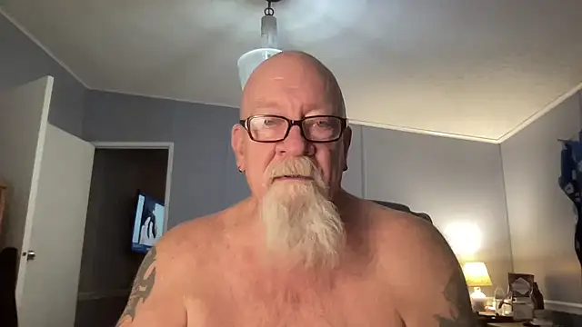 Snapshot of kcbace61760 chatting on February 2026 02:59:01 AM kcbace61760 online show from February 2026 02:59:01 AM