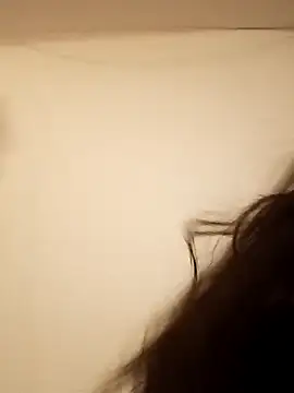 Snapshot of piiruwx chatting on October 2025 03:27:01 PM piiruwx online show from October 2025 03:27:01 PM