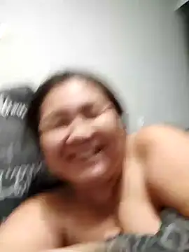 Snapshot of Zulfiya_Bruce chatting on September 2025 06:09:01 PM Zulfiya Bruce online show from September 2025 06:09:01 PM