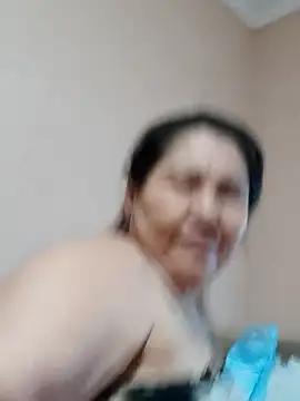 Zulfiya Bruce online show from January 2026 08:33:01 PM