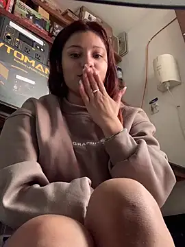 Snapshot of 3littleschoolteens chatting on February 2026 07:06:02 PM 3littleschoolteens online show from February 2026 07:06:02 PM