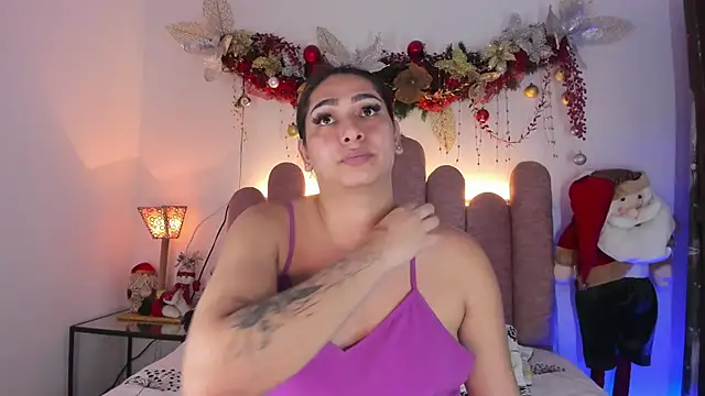 ISABELLASSMITH online show from December 2024 09:38:02 PM