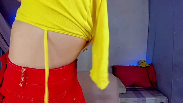 Snapshot of LickLizzy chatting on November 2025 11:18:01 PM LickLizzy online show from November 2025 11:18:01 PM