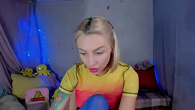 LickLizzy online show from January 2026 10:26:01 PM