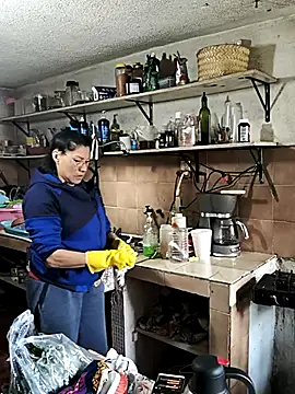 LaInsaciableIntensa online show from January 2026 07:28:02 PM