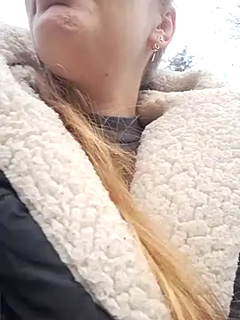 Snapshot of Keli_Jessi chatting on February 2025 12:57:02 PM Keli Jessi online show from February 2025 12:57:02 PM