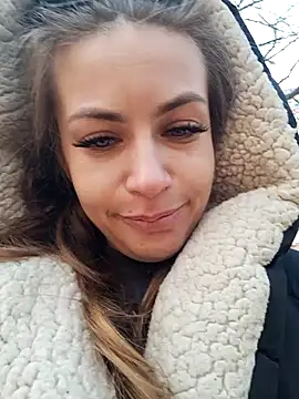 Snapshot of Keli_Jessi chatting on February 2025 01:21:02 PM Keli Jessi online show from February 2025 01:21:02 PM