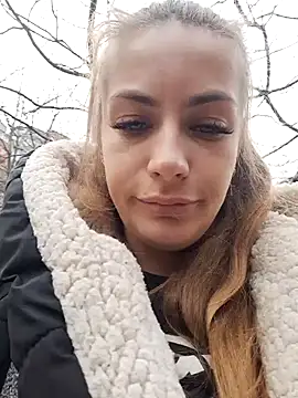 Snapshot of Keli_Jessi chatting on March 2025 01:42:01 PM Keli Jessi online show from March 2025 01:42:01 PM