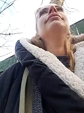 Snapshot of Keli_Jessi chatting on March 2025 01:17:01 PM Keli Jessi online show from March 2025 01:17:01 PM