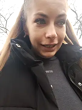 Snapshot of Keli_Jessi chatting on March 2025 01:35:02 PM Keli Jessi online show from March 2025 01:35:02 PM