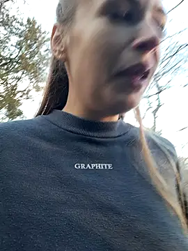 Snapshot of Keli_Jessi chatting on March 2025 02:23:02 PM Keli Jessi online show from March 2025 02:23:02 PM