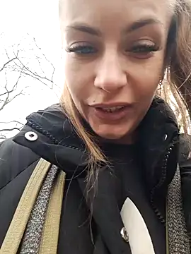 Snapshot of Keli_Jessi chatting on March 2025 01:29:01 PM Keli Jessi online show from March 2025 01:29:01 PM