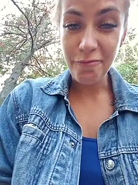 Snapshot of Keli_Jessi chatting on September 2025 01:13:02 PM Keli Jessi online show from September 2025 01:13:02 PM