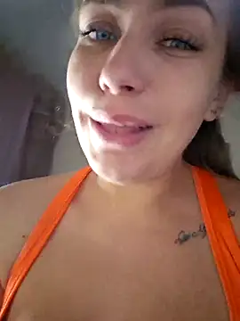 Keli Jessi online show from November 2025 06:18:02 PM