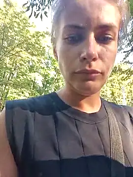 Snapshot of Keli_Jessi chatting on July 2026 03:01:02 PM Keli Jessi online show from July 2026 03:01:02 PM