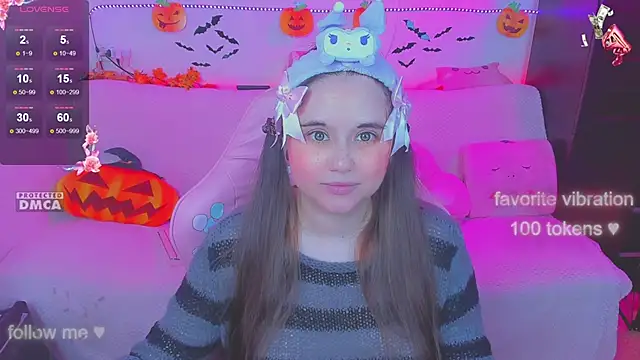 Lolisuccub online show from October 2025 07:35:02 PM