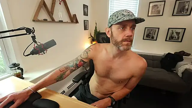 BradBronton online show from May 2026 06:13:02 PM