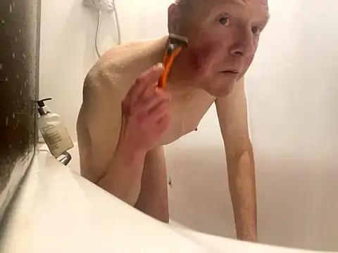 Snapshot of boilinghot123 chatting on October 2025 03:42:01 PM boilinghot123 online show from October 2025 03:42:01 PM