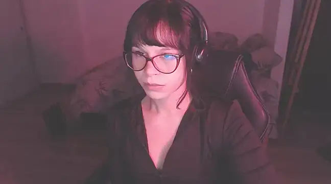 Snapshot of modjo_ chatting on January 2025 11:34:02 AM modjo  online show from January 2025 11:34:02 AM