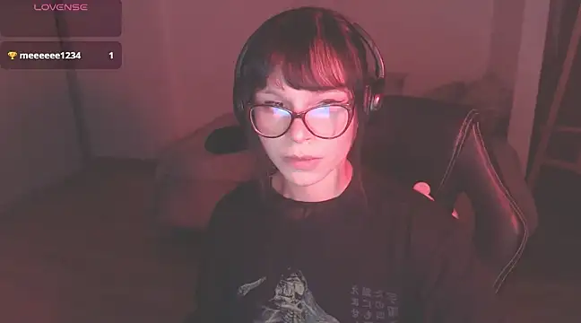 Snapshot of modjo_ chatting on January 2025 02:00:02 AM modjo  online show from January 2025 02:00:02 AM