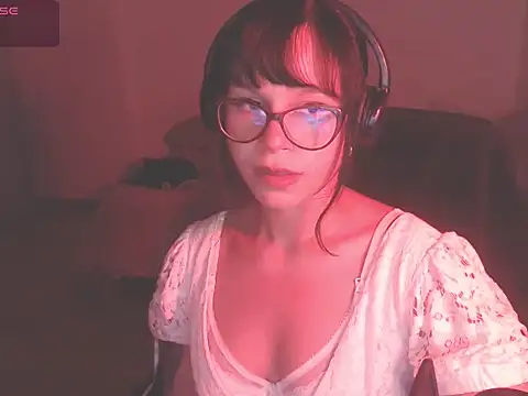 Snapshot of modjo_ chatting on January 2025 06:24:02 AM modjo  online show from January 2025 06:24:02 AM