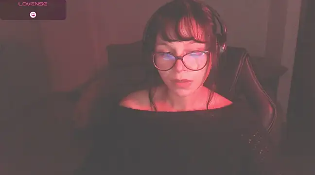 Snapshot of modjo_ chatting on March 2025 03:13:02 AM modjo  online show from March 2025 03:13:02 AM