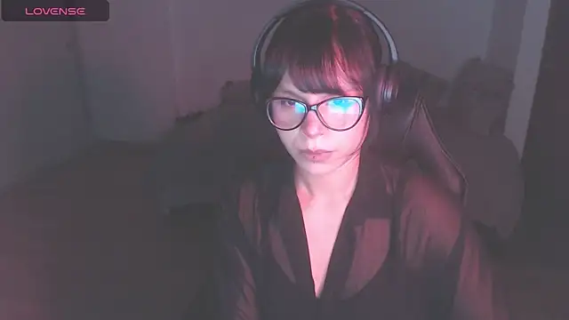 Snapshot of modjo_ chatting on September 2025 02:48:01 AM modjo  online show from September 2025 02:48:01 AM