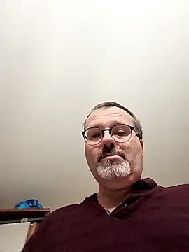 mike9473 online show from November 2025 06:01:02 PM