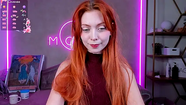 lika lil online show from November 2025 07:18:02 PM