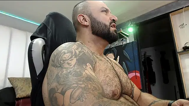 Snapshot of bardock_1 chatting on December 2024 06:04:02 PM bardock 1 online show from December 2024 06:04:02 PM