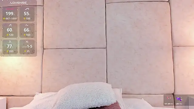 Snapshot of aisha_vs chatting on January 2025 12:35:02 PM aisha vs online show from January 2025 12:35:02 PM