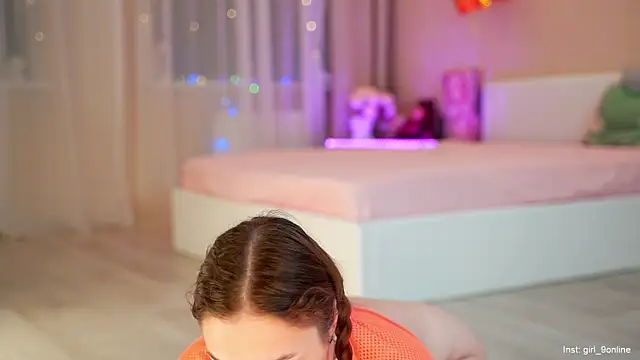 Snapshot of RosyEmily chatting on January 2025 02:59:01 PM RosyEmily online show from January 2025 02:59:01 PM