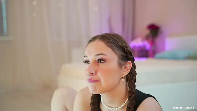 Snapshot of RosyEmily chatting on February 2025 11:44:02 AM RosyEmily online show from February 2025 11:44:02 AM