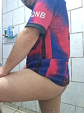 Snapshot of Mael220 chatting on September 2025 01:35:01 PM Mael220 online show from September 2025 01:35:01 PM