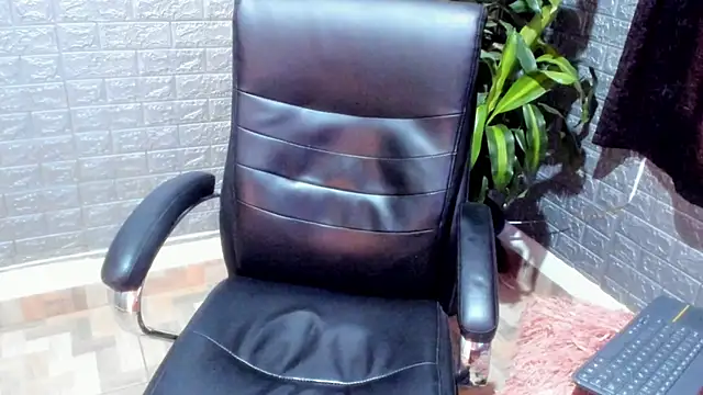 Dmtry6 online show from February 2026 05:19:02 PM