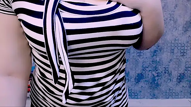 Djullia online show from February 2025 09:11:02 AM