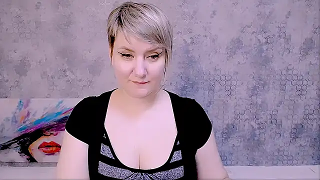 Djullia online show from March 2025 03:18:02 PM