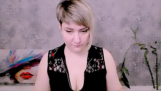 Djullia online show from February 2026 07:28:01 AM