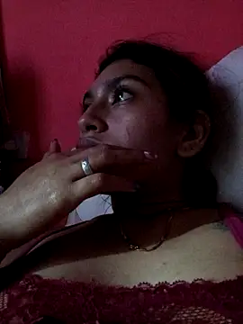 annie-19 online show from February 2025 03:30:02 AM