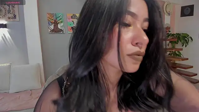 CelesteBreedlove online show from September 2025 12:03:01 AM