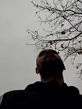 Snapshot of Govora chatting on November 2025 01:33:02 PM Govora online show from November 2025 01:33:02 PM